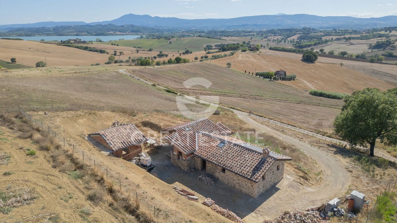 Дом в Кастильоне-дель-Лаго, Италия, 139.55 м² - фото 1