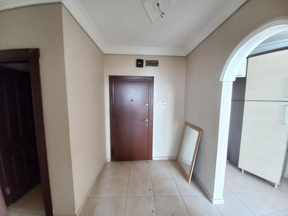 Квартира в Мерсине, Турция, 130 м² - фото 9