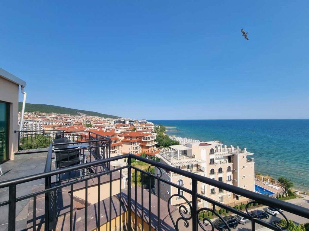 Квартира в Святом Власе, Болгария, 111 м² - фото 1