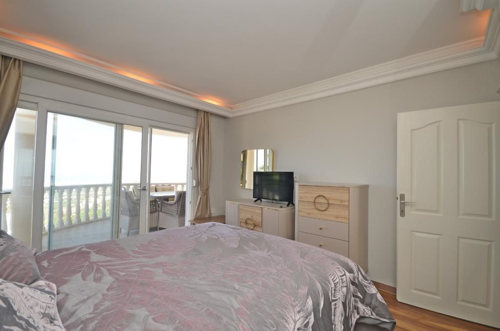 Вилла в Алании, Турция, 250 м² - фото 9