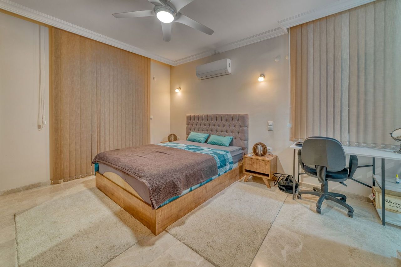 Вилла в Алании, Турция, 220 м² - фото 9