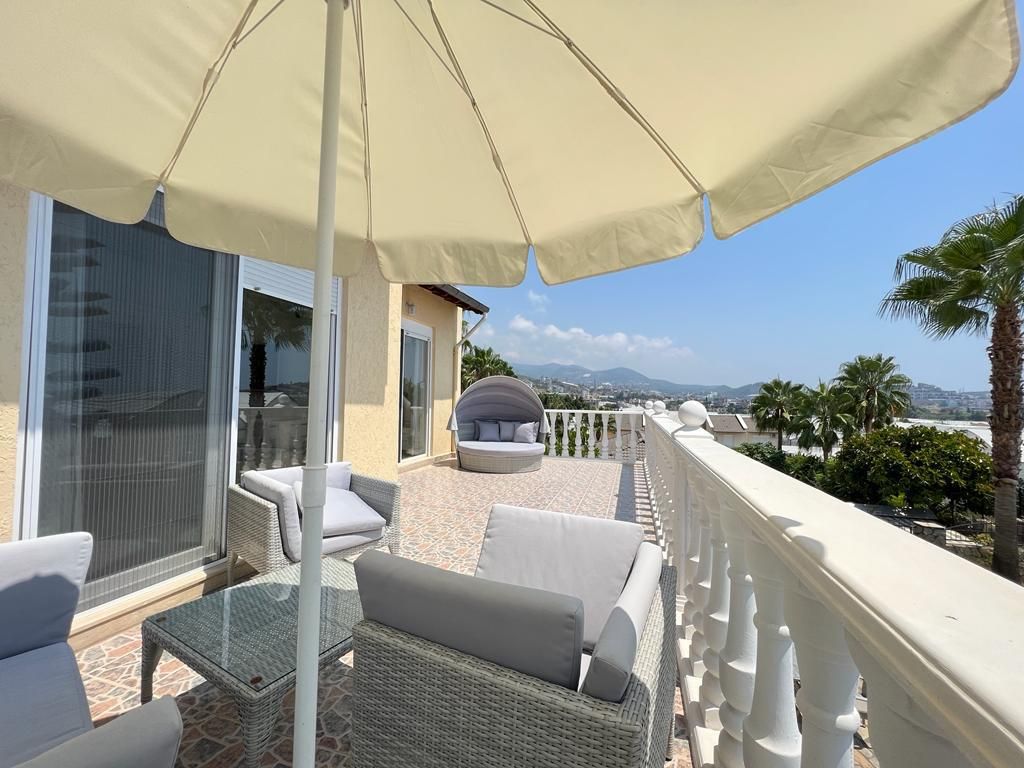 Вилла в Алании, Турция, 220 м² - фото 10