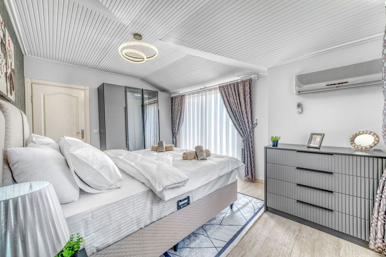 Апартаменты в Алании, Турция, 200 м² - фото 10