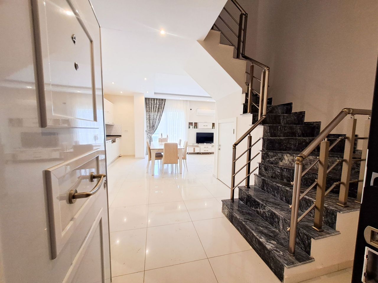 Апартаменты в Алании, Турция, 150 м² - фото 12