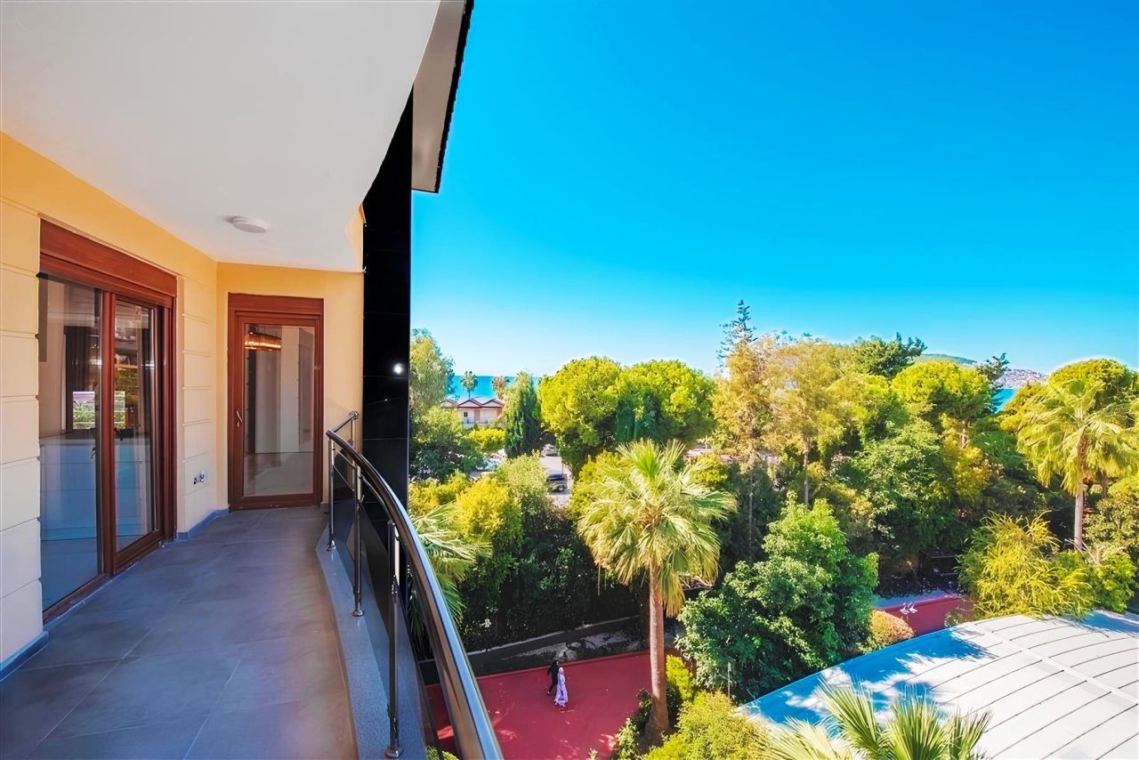 Апартаменты в Алании, Турция, 210 м² - фото 12