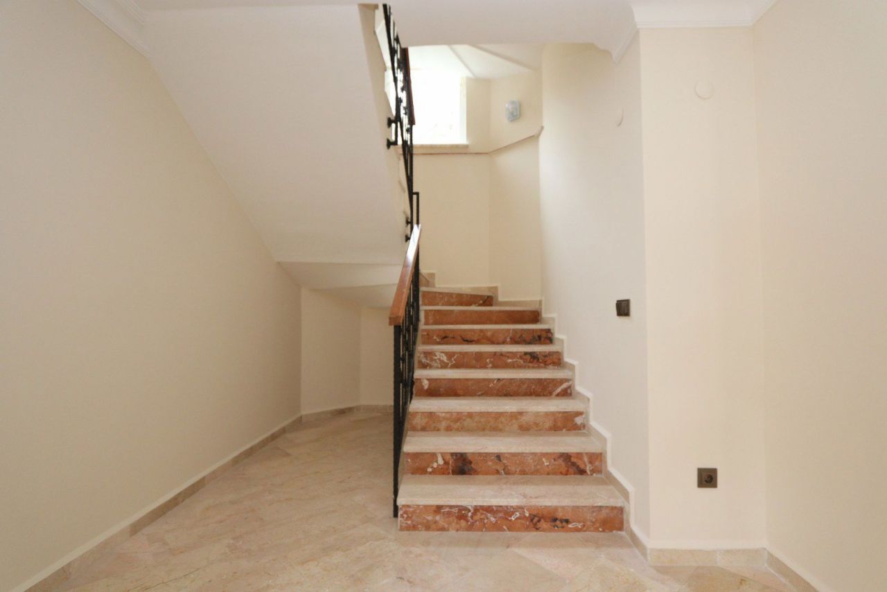 Апартаменты в Алании, Турция, 220 м² - фото 15