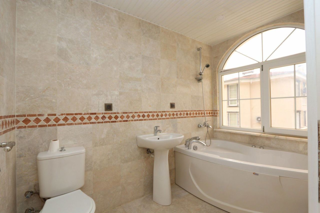 Апартаменты в Алании, Турция, 220 м² - фото 17