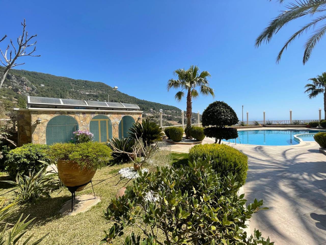 Апартаменты в Алании, Турция, 220 м² - фото 17