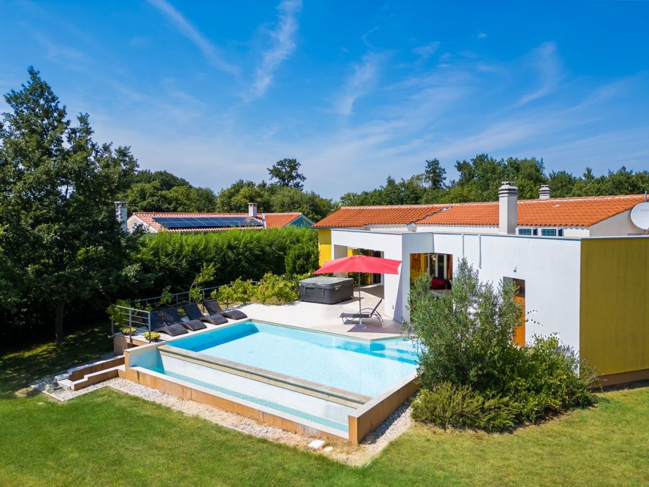 Вилла в Светвинченате, Хорватия, 1 000 м² - фото 3