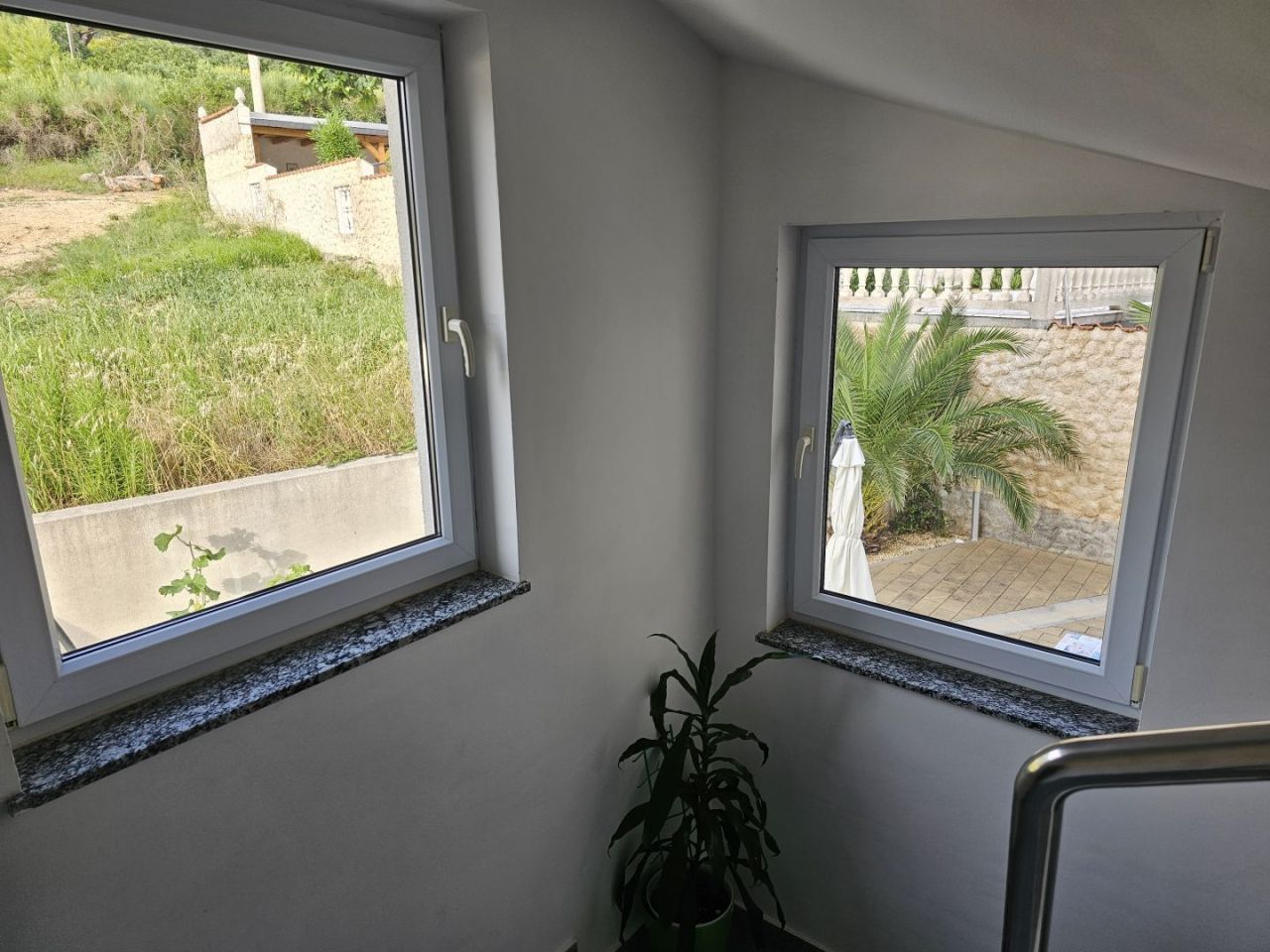 Отель, гостиница Banjol, Хорватия, 400 м² - фото 10