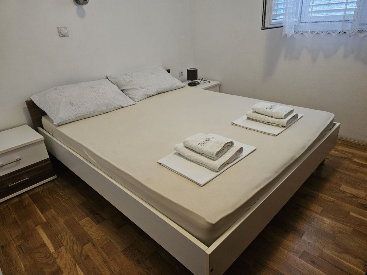 Отель, гостиница Banjol, Хорватия, 400 м² - фото 15