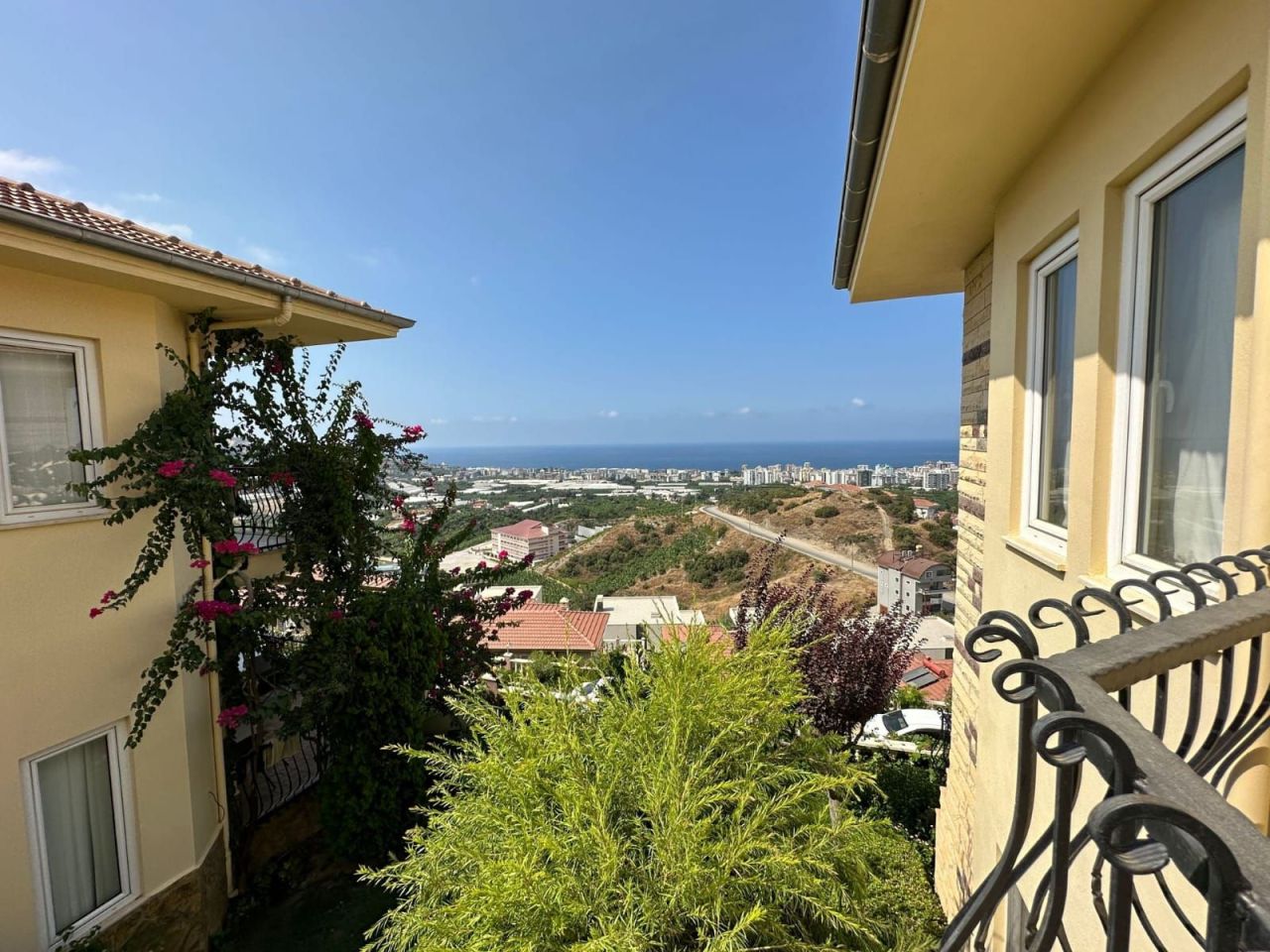 Вилла в Алании, Турция, 255 м² - фото 2