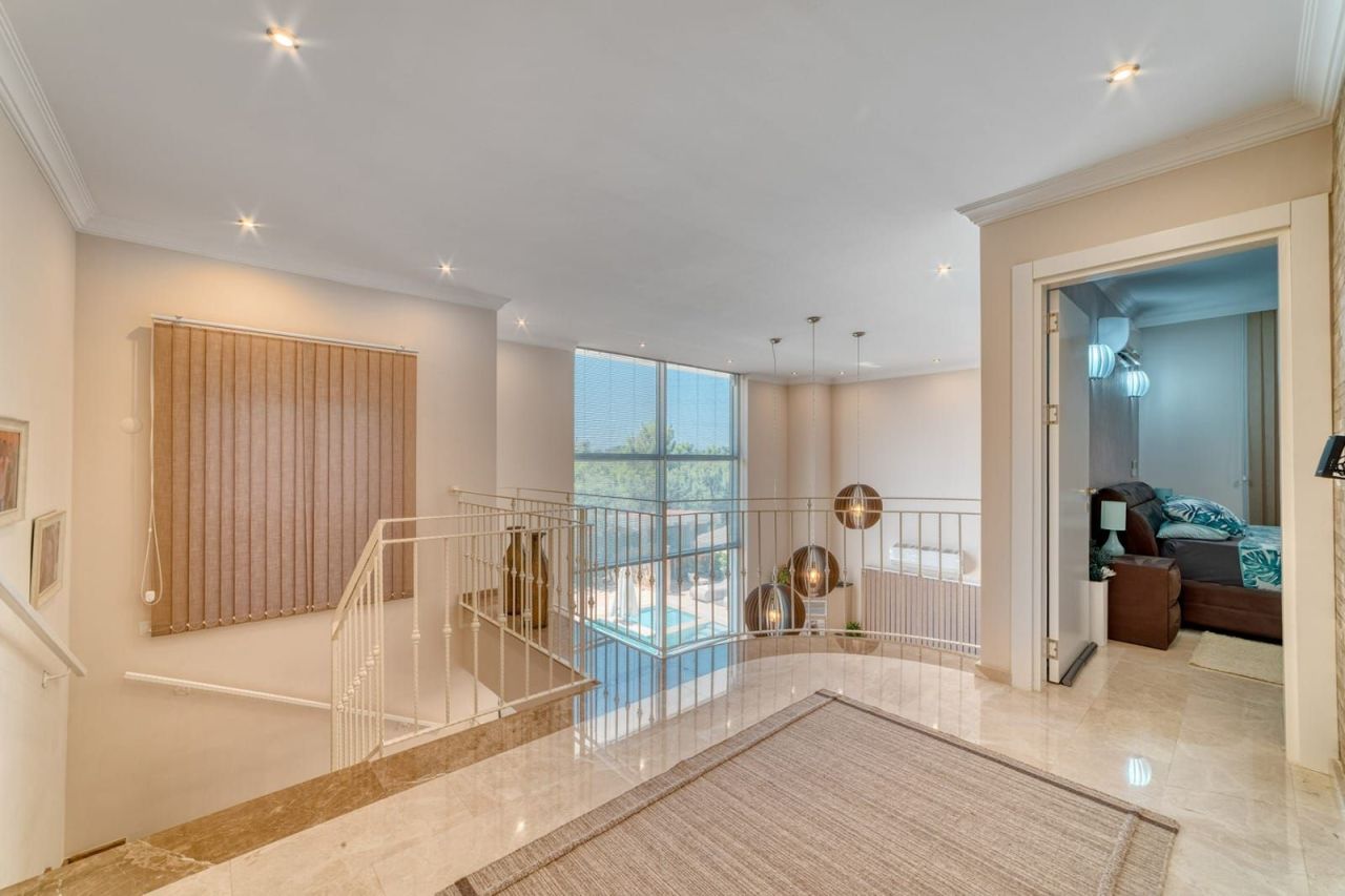 Вилла в Алании, Турция, 220 м² - фото 8