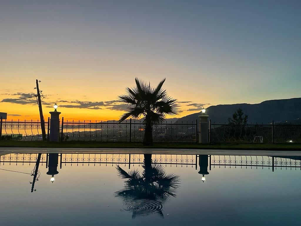 Вилла в Алании, Турция, 370 м² - фото 9