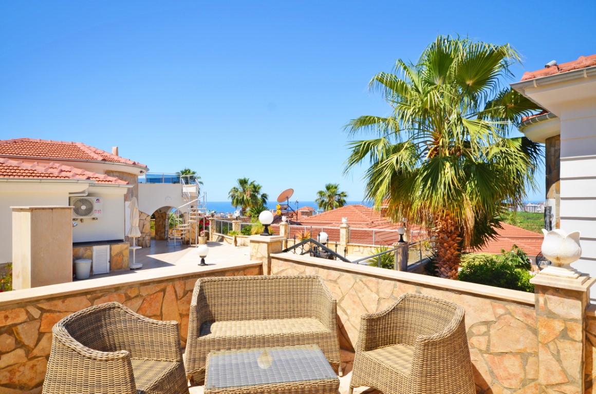 Вилла в Алании, Турция, 350 м² - фото 18