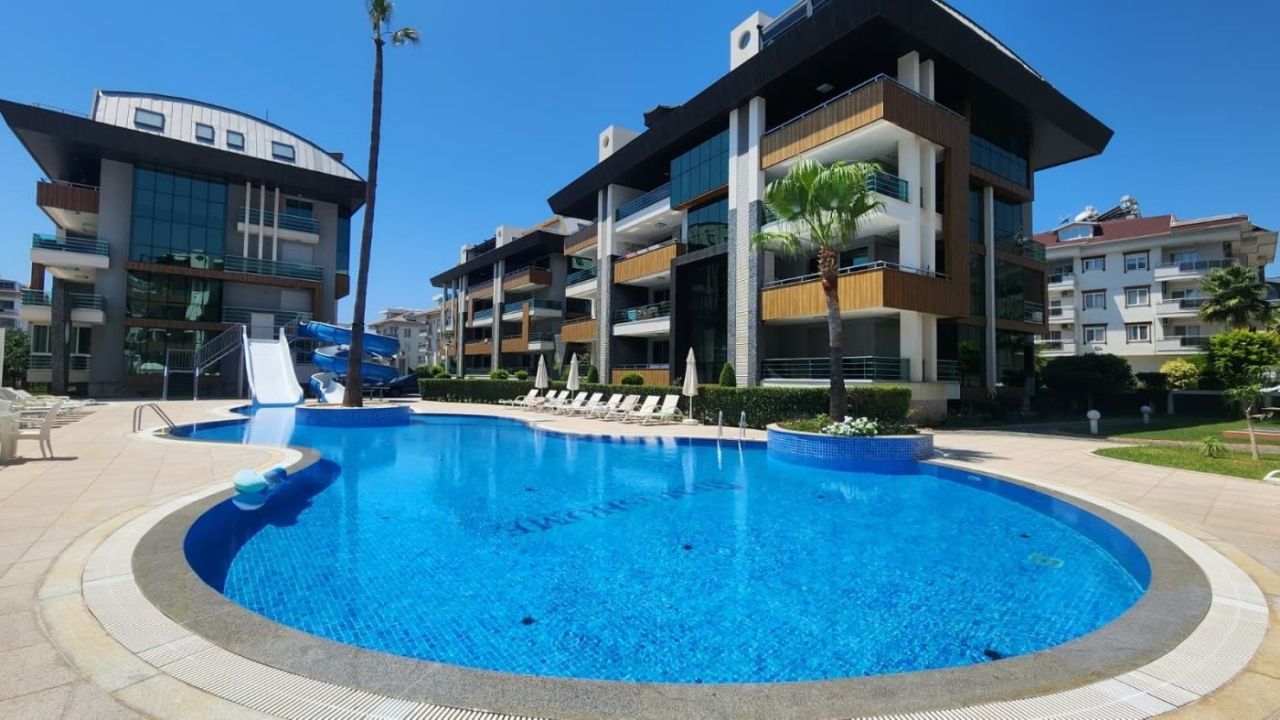 Квартира в Алании, Турция, 130 м² - фото 1