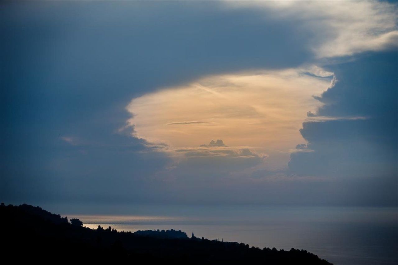 Земля в Изоле, Словения, 33 102 м² - фото 2