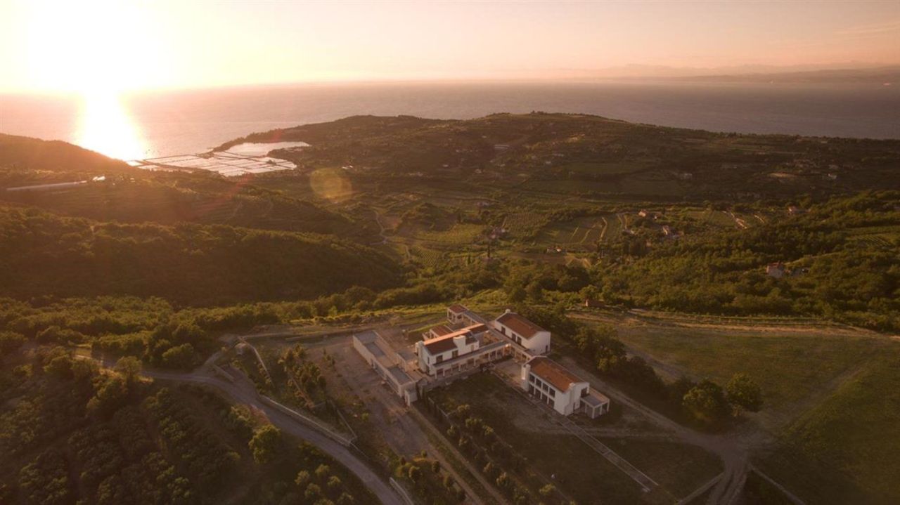 Земля в Изоле, Словения, 33 102 м² - фото 18