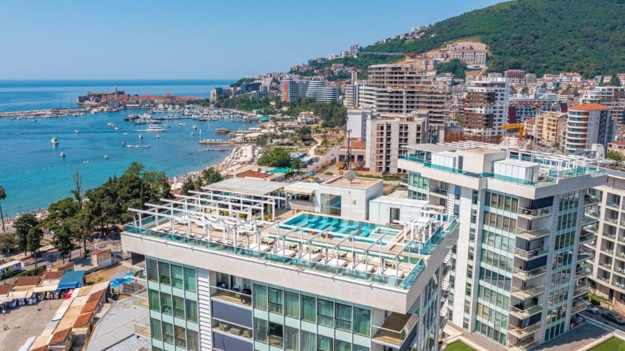 Квартира в Будве, Черногория, 89 м² - фото 1