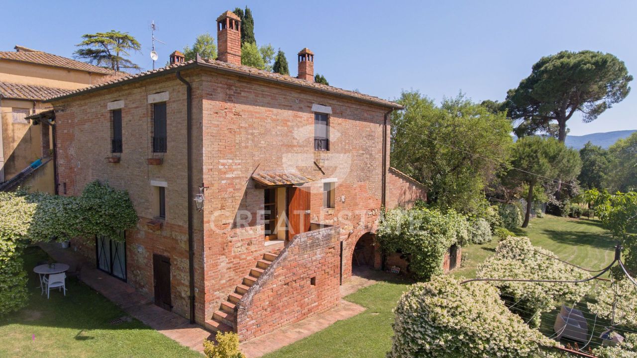 Дом в Монтепульчано, Италия, 440.35 м² - фото 9