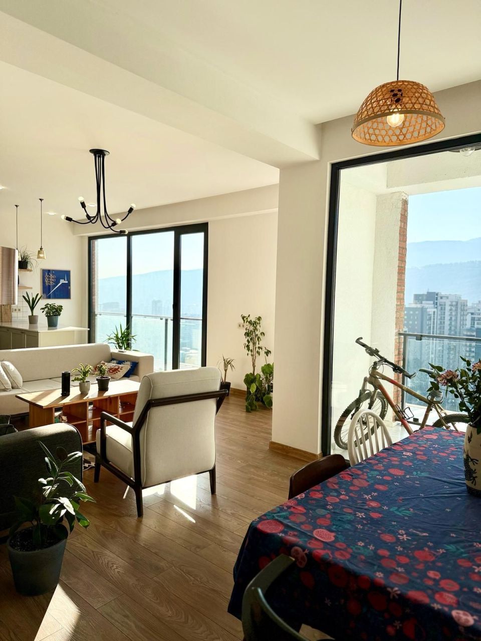Квартира в Тбилиси, Грузия, 118 м² - фото 1