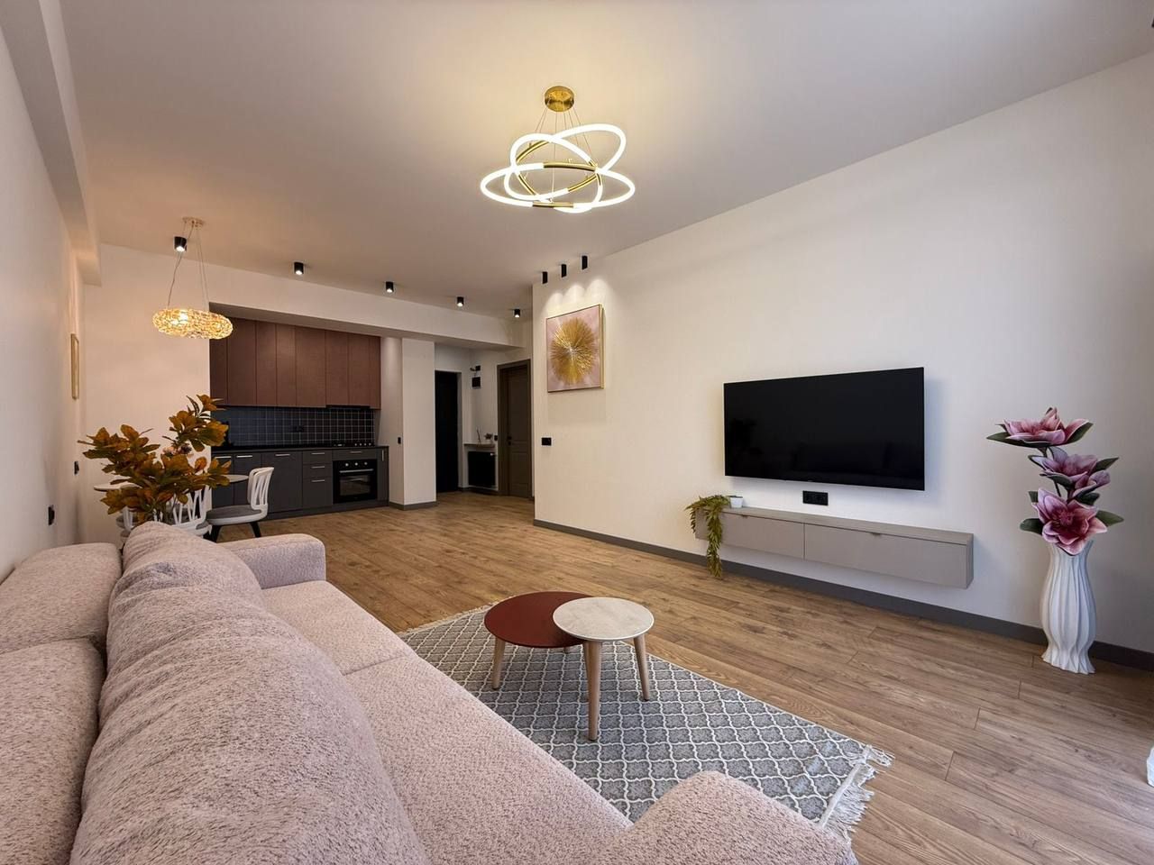 Квартира в Тбилиси, Грузия, 58 м² - фото 1