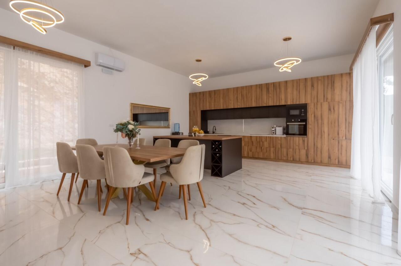 Дом в Добра Воде, Черногория, 318 м² - фото 2