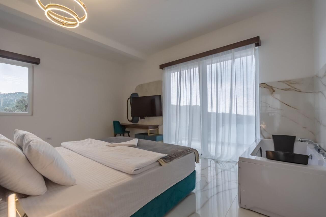 Дом в Добра Воде, Черногория, 318 м² - фото 4