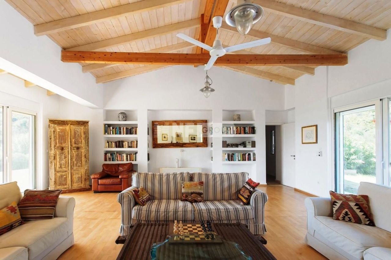 Вилла на Пелопоннесе, Греция, 450 м² - фото 3