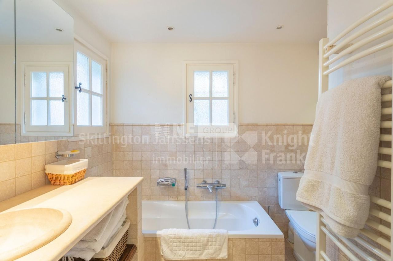 Вилла в Сен-Максиме, Франция, 164 м² - фото 5