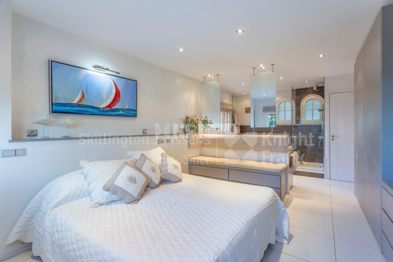 Вилла в Сен-Максиме, Франция, 164 м² - фото 6