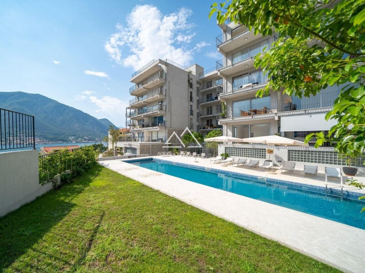 Апартаменты в Доброте, Черногория, 120 м² - фото 11