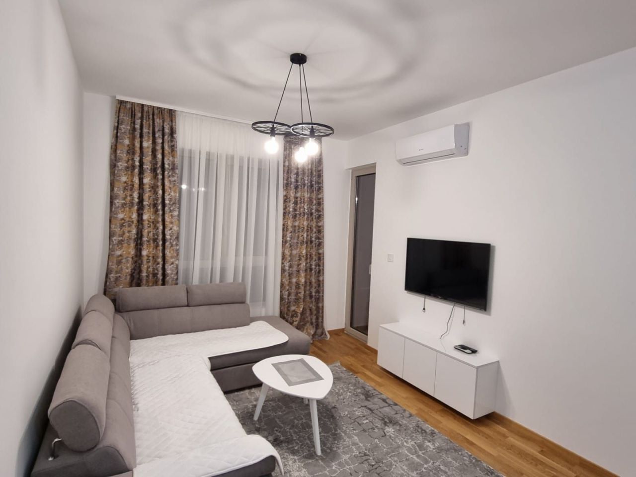 Апартаменты в Бечичи, Черногория, 45 м² - фото 1
