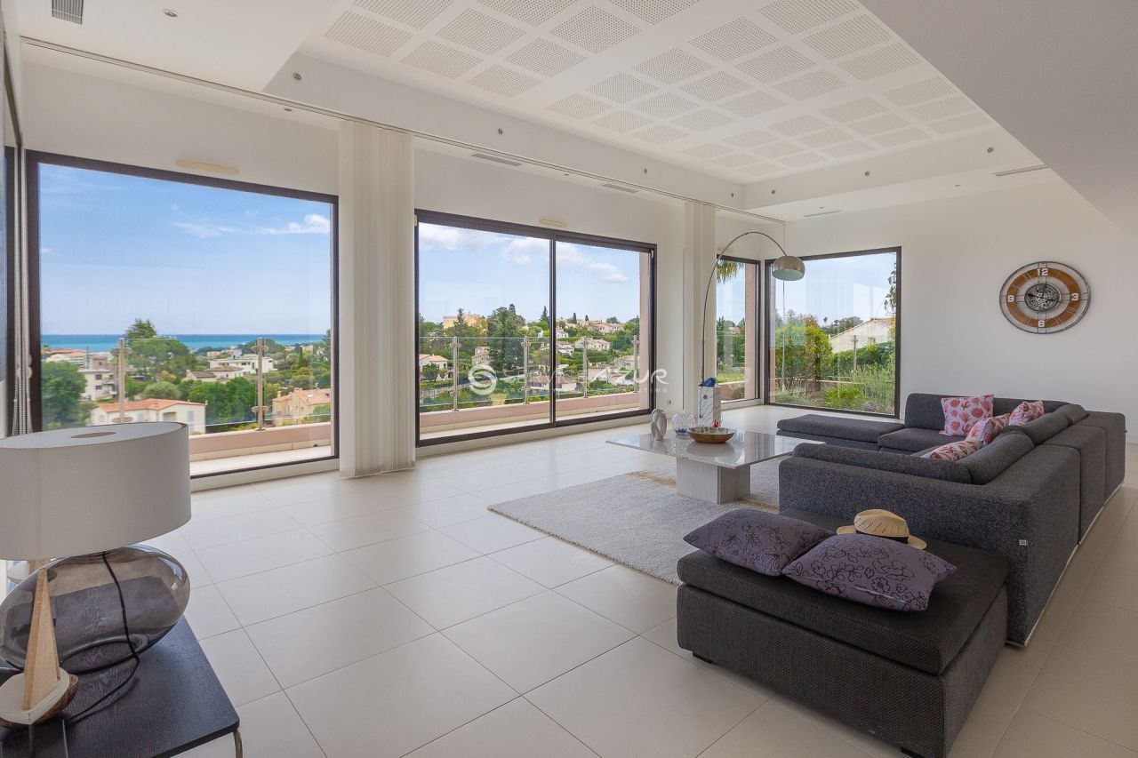 Вилла в Антибе, Франция, 240 м² - фото 9