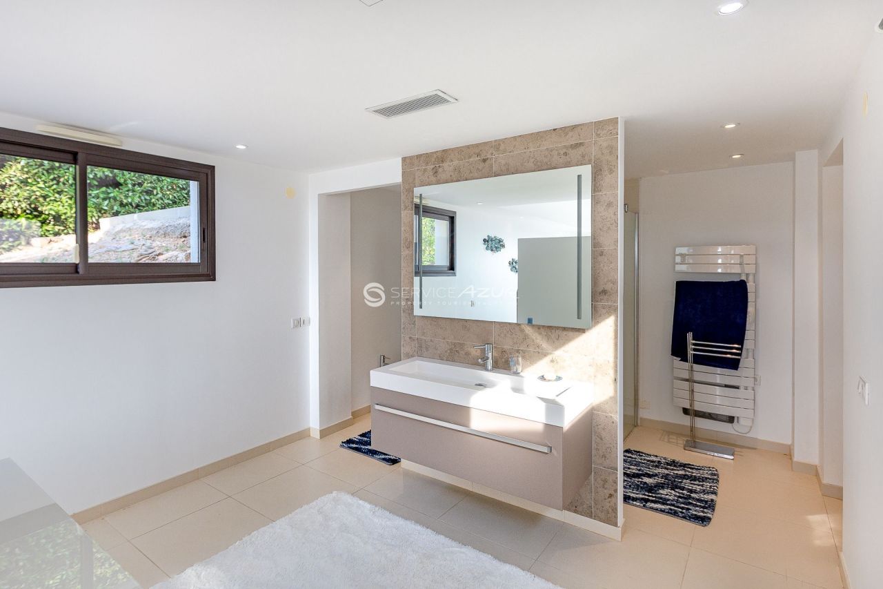 Вилла в Антибе, Франция, 240 м² - фото 17