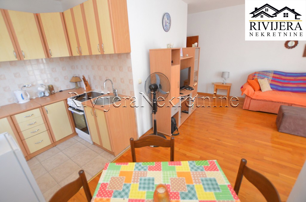 Квартира в Херцег-Нови, Черногория, 41 м² - фото 4