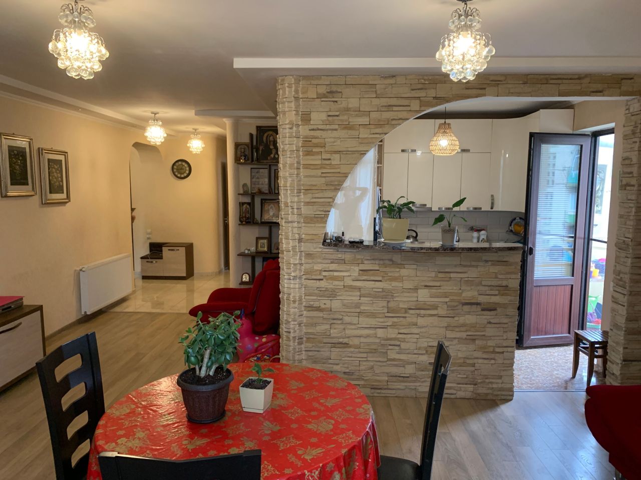 Квартира в Тбилиси, Грузия, 85 м² - фото 1