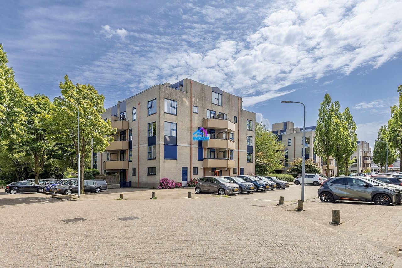 Апартаменты Хофддорп, Нидерланды, 82 м² - фото 1
