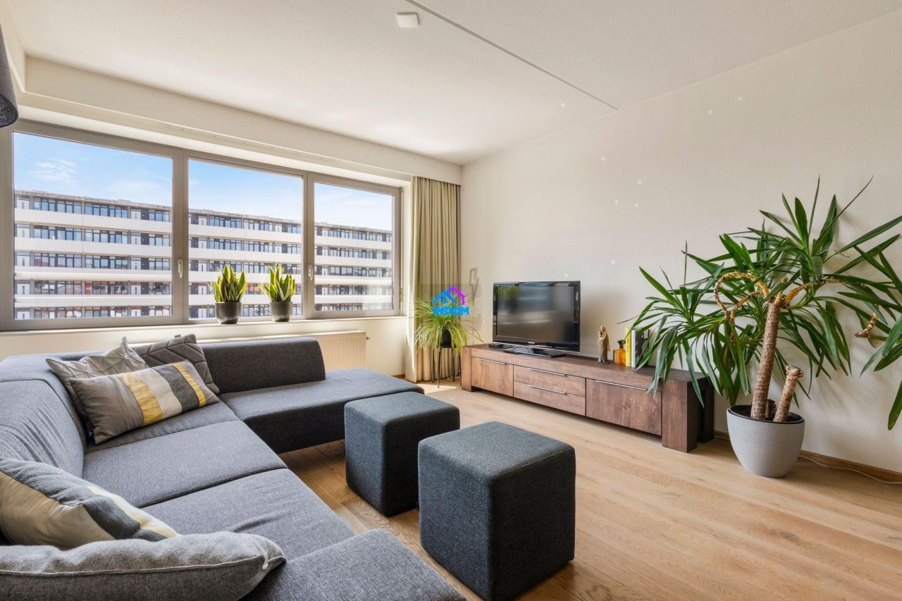 Апартаменты в Амстердаме, Нидерланды, 86 м² - фото 1