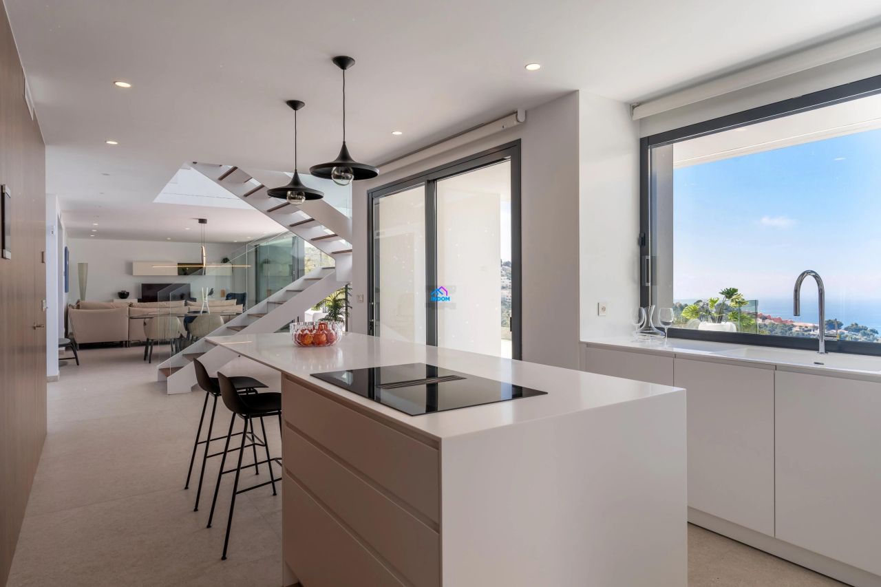 Вилла на Коста-Бланка, Испания, 467 м² - фото 2