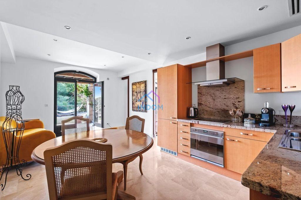 Вилла в Каннах, Франция, 870 м² - фото 2