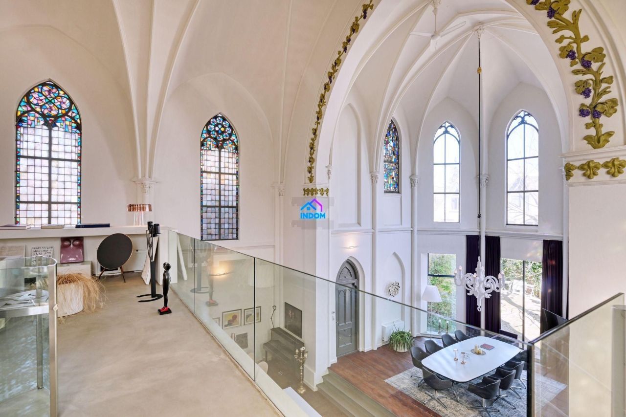 Дом в Утрехте, Нидерланды, 481 м² - фото 3