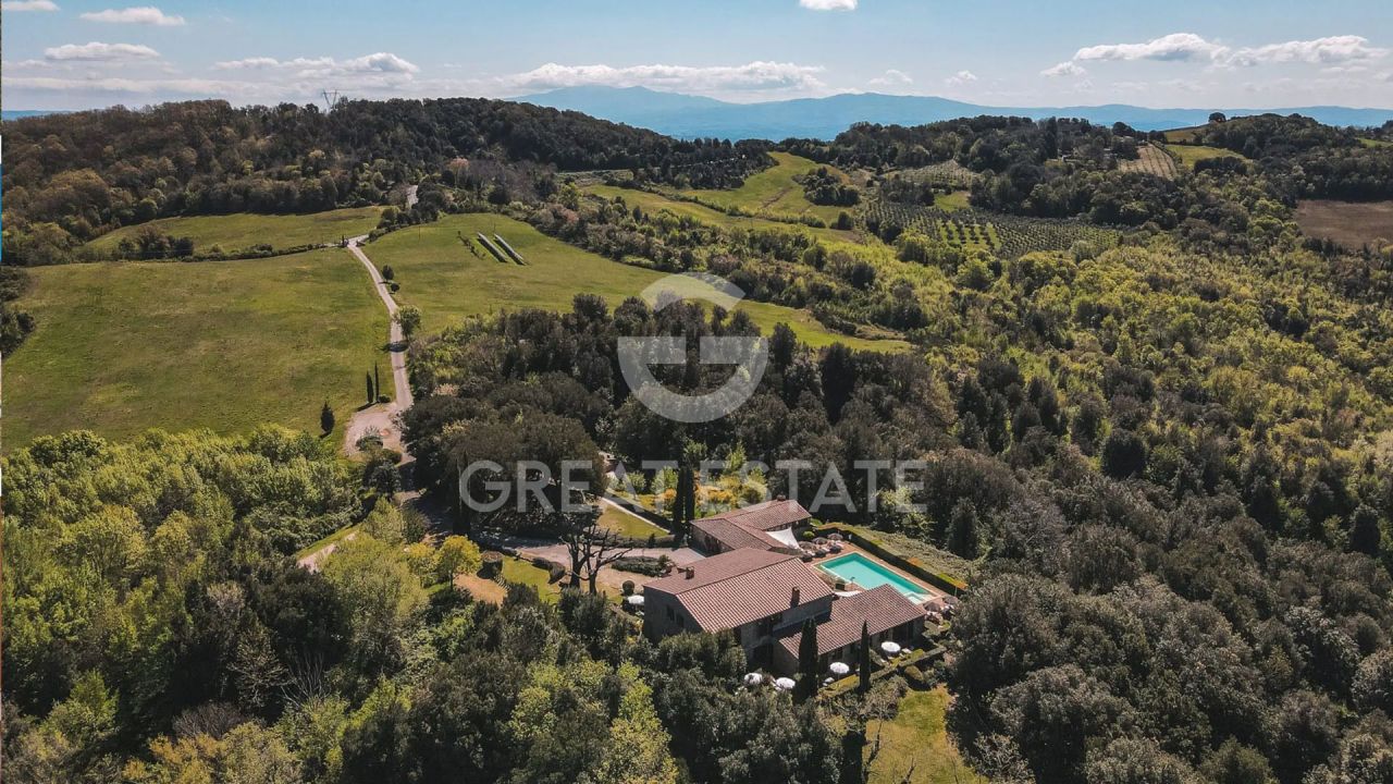 Дом в Роккастраде, Италия, 780 м² - фото 6