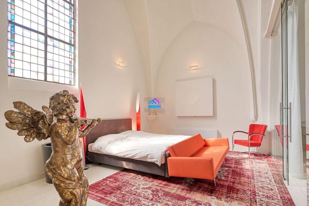 Дом в Утрехте, Нидерланды, 481 м² - фото 5