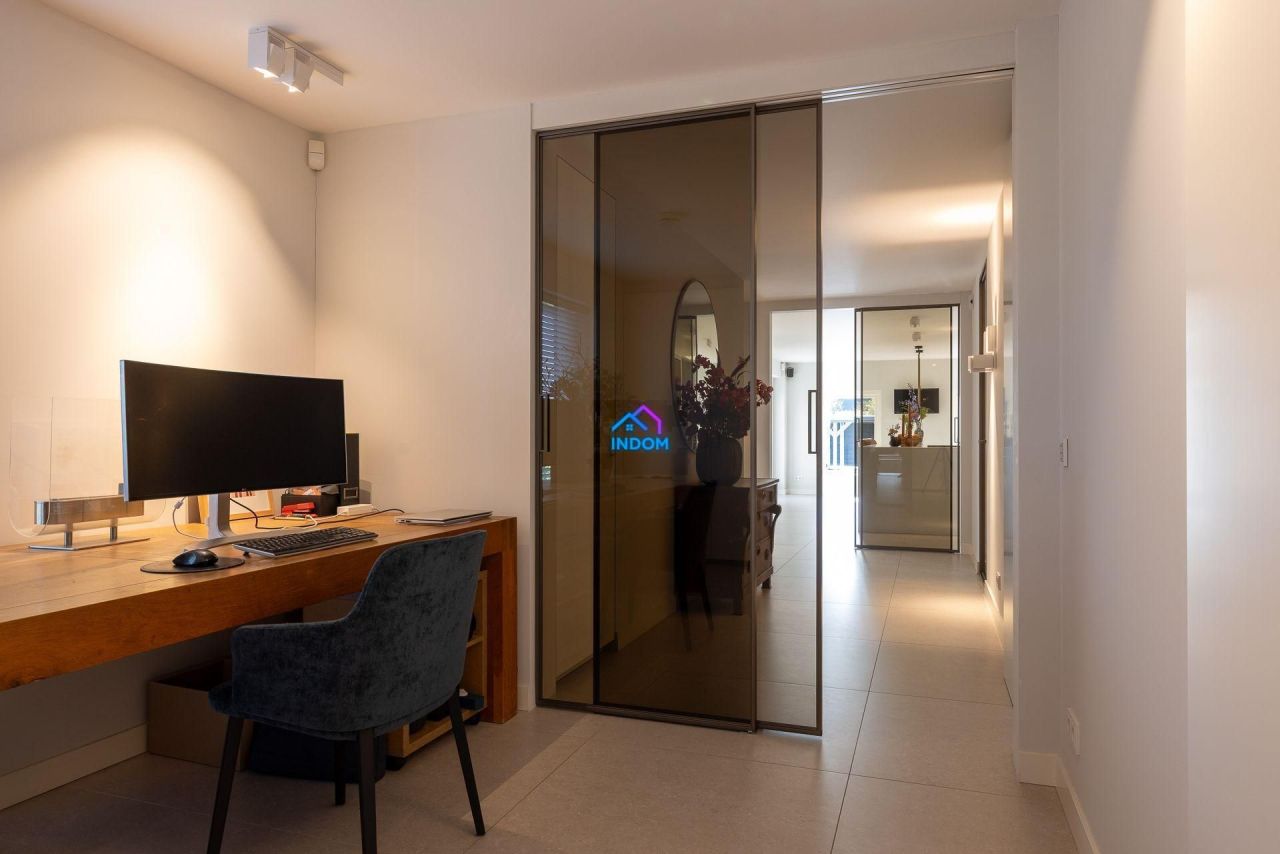 Вилла в Роттердаме, Нидерланды, 221 м² - фото 7