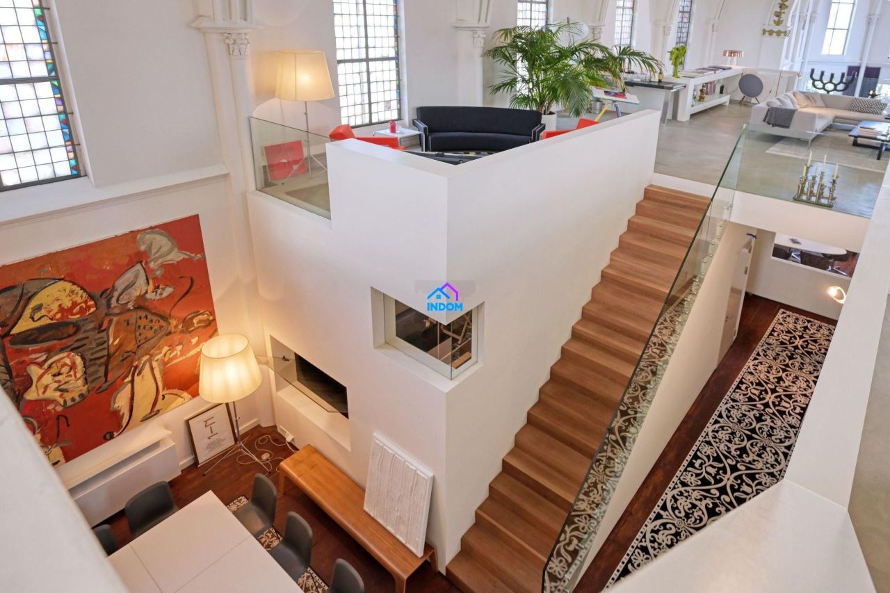 Дом в Утрехте, Нидерланды, 481 м² - фото 8