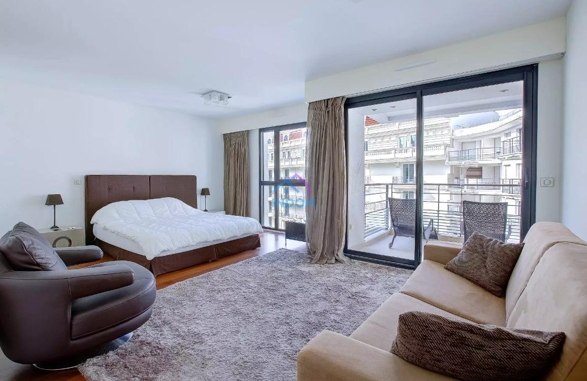 Апартаменты в Каннах, Франция, 112 м² - фото 10