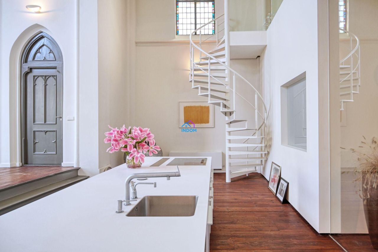 Дом в Утрехте, Нидерланды, 481 м² - фото 13