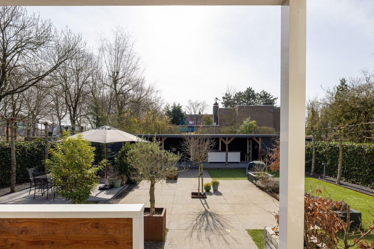 Вилла в Роттердаме, Нидерланды, 221 м² - фото 15