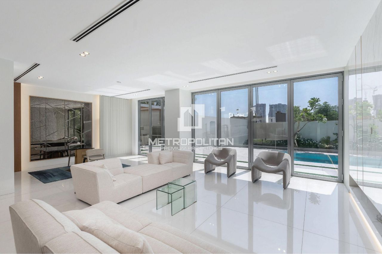 Вилла в Дубае, ОАЭ, 458 м² - фото 2